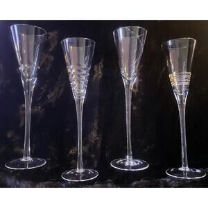 EUC - 4 Clear 10.5" Champagne Flutes